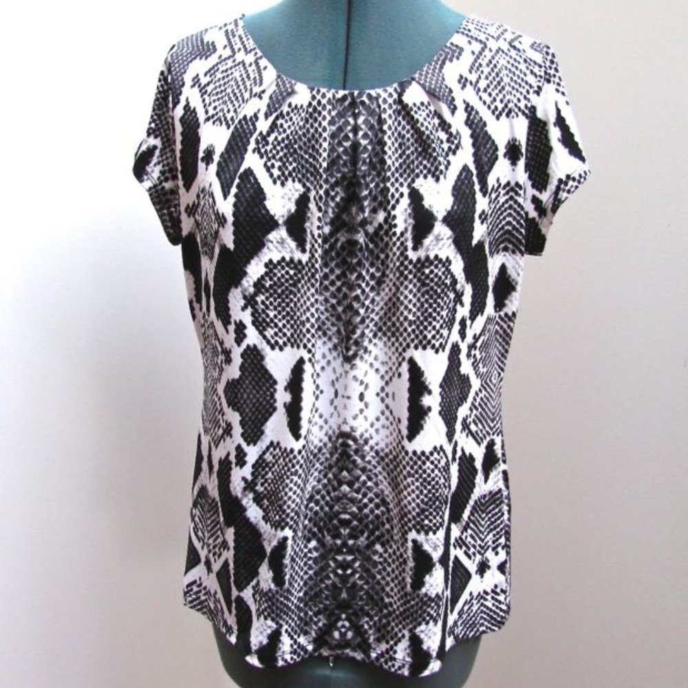 Worthington Black & White Animal Print Snakeskin Stretch Knit Top Size PL